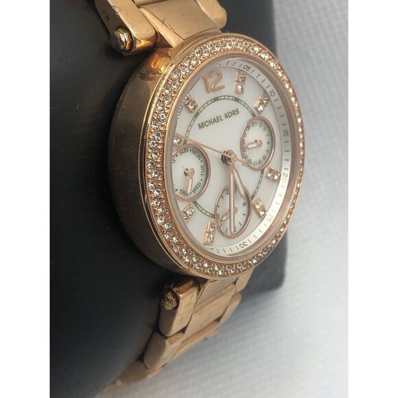 Michael Kors MK5616 Women's Stainless Steel Analog Dial Quartz Wrist Watch LP60 - Picture 3 of 9